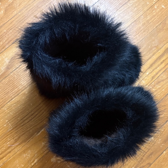 Source Unknown Black Faux Fur Winter Boots - Picture 4 of 13